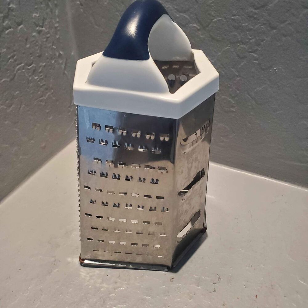 Cheese Grater with handle